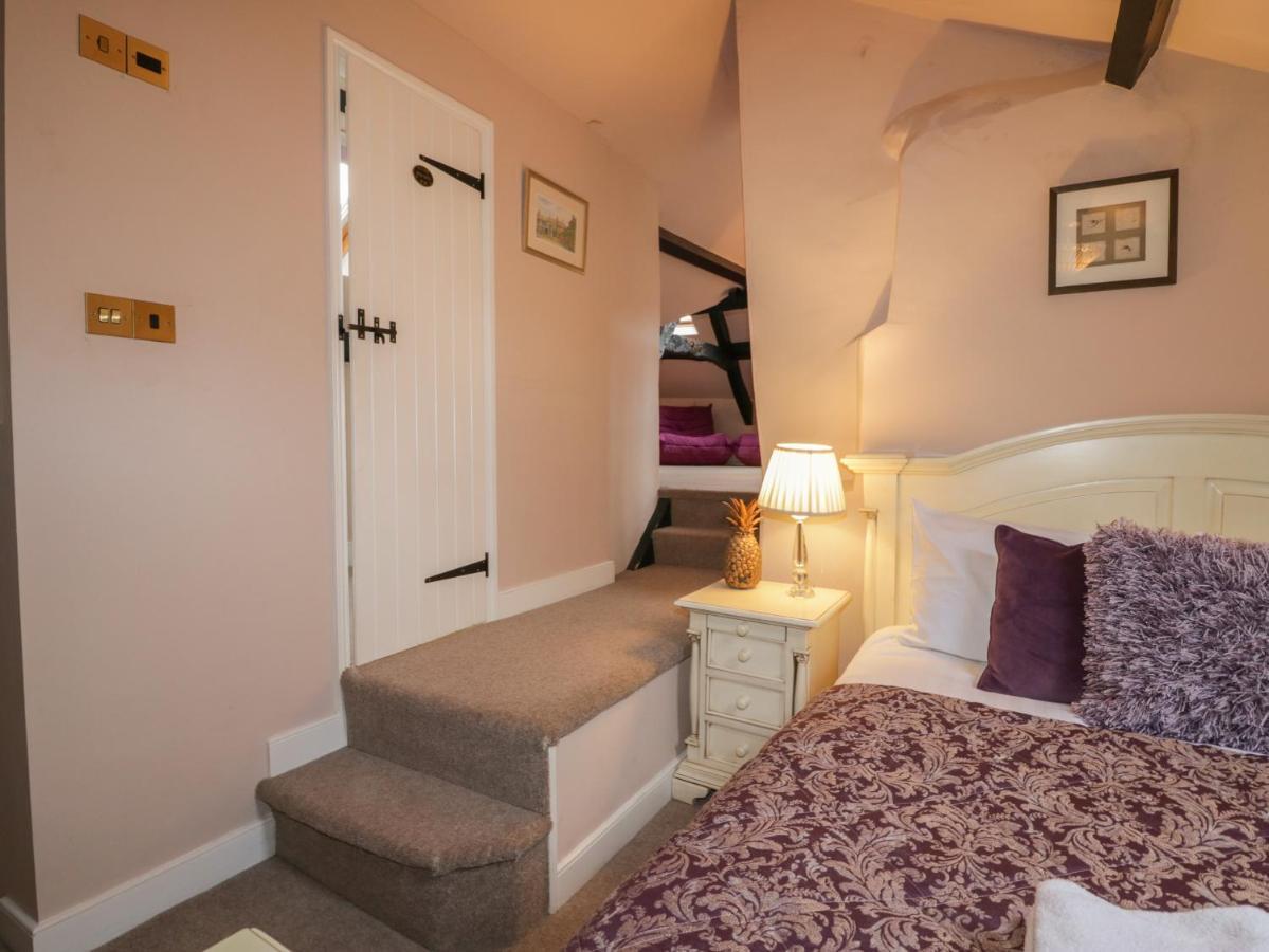 Old Book Shop Villa Grange-over-Sands Bagian luar foto